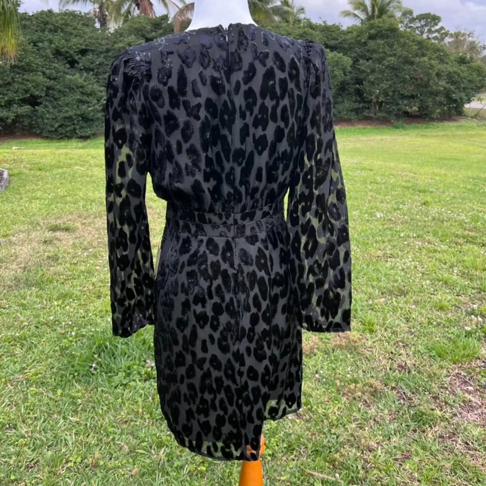 Express Black Leopard Velvet Burnout Ruffle Front Dress NWT M - Picture 4 of 7